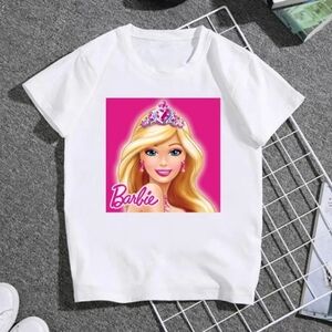 Short-Sleeved Barbie Cartoon